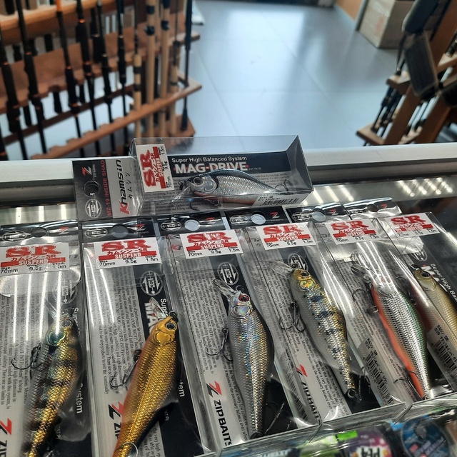 Воблеры Zipbaits Khamsin.