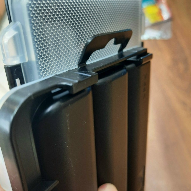 Коробка Meiho LIGHT GAME CASE J 175х105х18:????