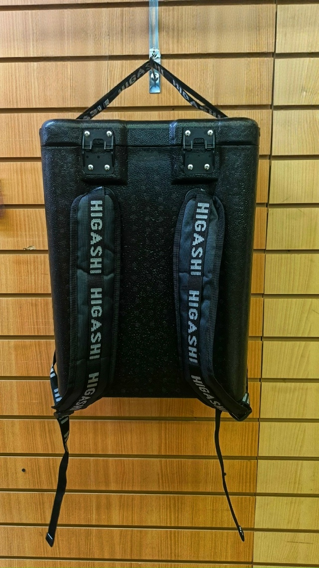 Рыболовный зимний ящик Higashi