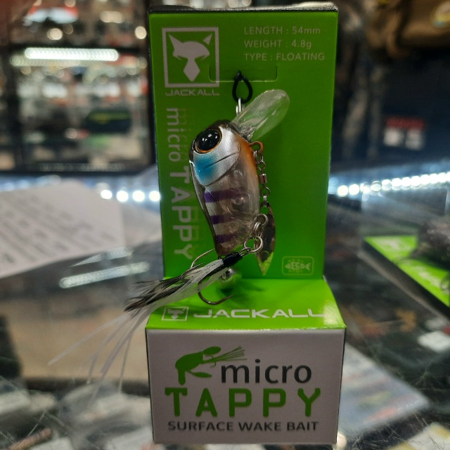 Jackall Micro Tappy — миниатюрный поверхностный крэнк. В сочетании с потрясающей уловистостью и простой равномерной проводкой, делает приманку отличным решением для рыболовов любого уровня.