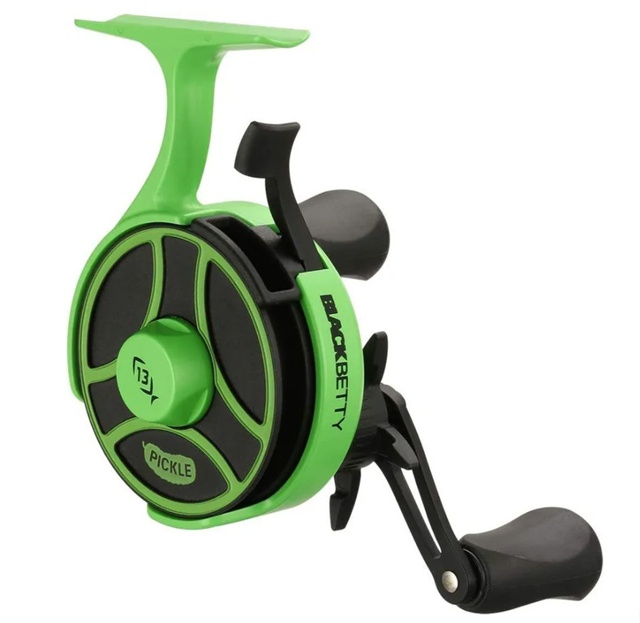 Уже можно начинать готовиться к зимней рыбалке. 